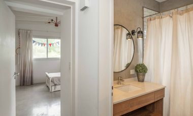 Venta casa 5 amb interno Santa Clara Villanueva