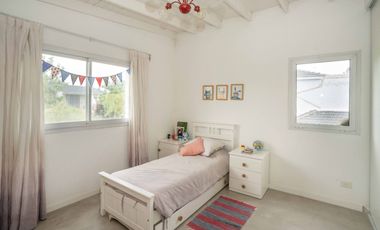 Venta casa 5 amb interno Santa Clara Villanueva