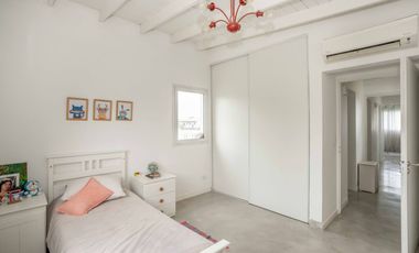 Venta casa 5 amb interno Santa Clara Villanueva