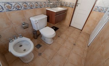 VENTA Casa 6 amb con Pileta en Vicente López