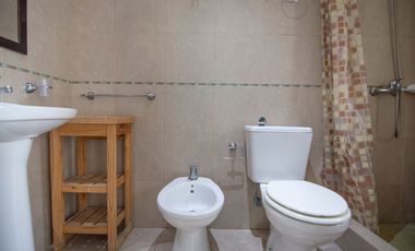 MONOAMBIENTE VENTA PALERMO HOLLYWOOD CON COCHERA