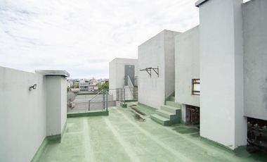 MONOAMBIENTE VENTA PALERMO HOLLYWOOD CON COCHERA