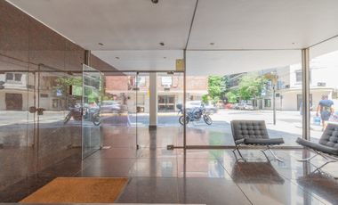 Venta 5 ambientes, esquina, con cochera Recoleta