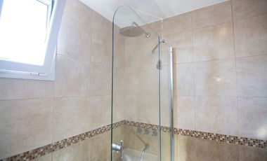 Venta depto 4 ambientes luminoso balcon y parrilla