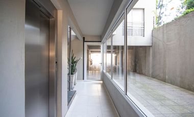 Venta depto 4 ambientes luminoso balcon y parrilla