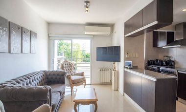Venta depto 4 ambientes luminoso balcon y parrilla