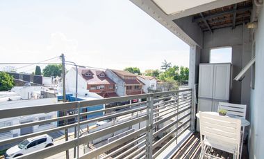 Venta depto 4 ambientes luminoso balcon y parrilla