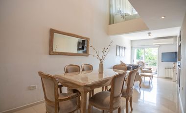 Venta depto 4 ambientes luminoso balcon y parrilla