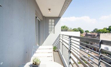 Venta depto 4 ambientes luminoso balcon y parrilla