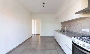 Departamento 4 Ambientes en Venta – Ramos Mejía Centro | Luminoso | 2 Balcones | Excelente Ubicación