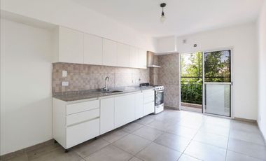 Departamento 4 Ambientes en Venta – Ramos Mejía Centro | Luminoso | 2 Balcones | Excelente Ubicación
