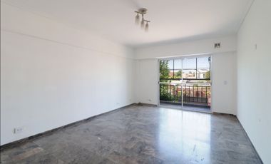 Departamento 4 Ambientes en Venta – Ramos Mejía Centro | Luminoso | 2 Balcones | Excelente Ubicación