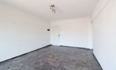 Departamento 4 Ambientes en Venta – Ramos Mejía Centro | Luminoso | 2 Balcones | Excelente Ubicación