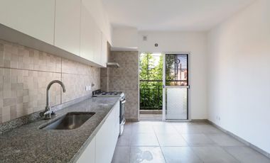 Departamento 4 Ambientes en Venta – Ramos Mejía Centro | Luminoso | 2 Balcones | Excelente Ubicación