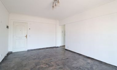Departamento 4 Ambientes en Venta – Ramos Mejía Centro | Luminoso | 2 Balcones | Excelente Ubicación