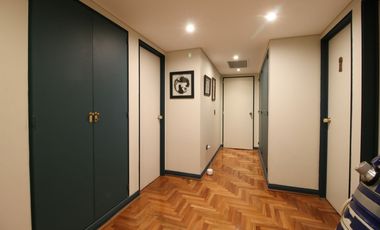 PISO DE CATEGORIA 6 AMB 2 COCHERAS LA LUCILA