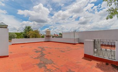 Venta casa jardín pileta San Martín Prov Bs As