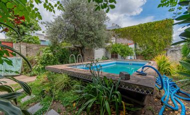 Venta casa jardín pileta San Martín Prov Bs As