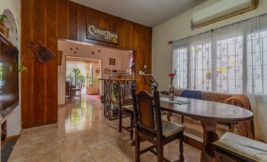 Venta casa jardín pileta San Martín Prov Bs As