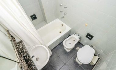 Venta 3 Amb Av.Libertador en Olivos con Terraza
