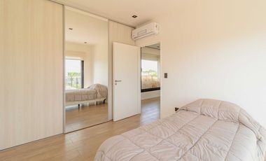 ALQUILER CASA CATEGORIA PUERTOS DEL LAGO ESCOBAR