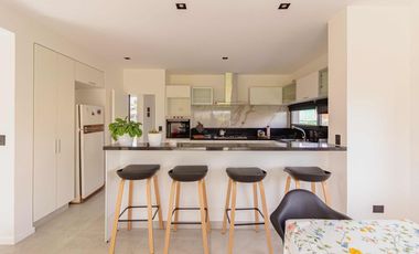 ALQUILER CASA CATEGORIA PUERTOS DEL LAGO ESCOBAR