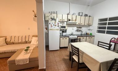 Venta casa 4 amb y monoambiente al fondo-Boulogne