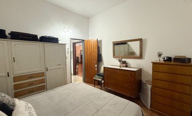 Venta casa 4 amb y monoambiente al fondo-Boulogne