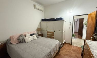 Venta casa 4 amb y monoambiente al fondo-Boulogne