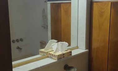 CASA DOS FAMILIAS EN VENTA LANUS ESTE