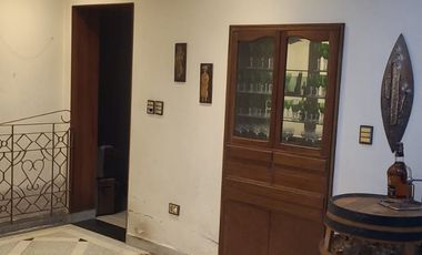 CASA DOS FAMILIAS EN VENTA LANUS ESTE