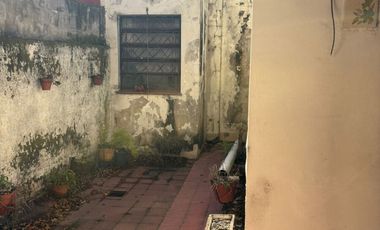 CASA DOS FAMILIAS EN VENTA LANUS ESTE