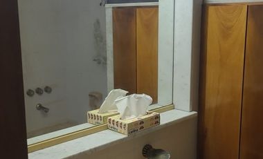 CASA DOS FAMILIAS EN VENTA LANUS ESTE