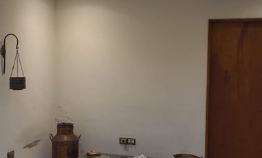 CASA DOS FAMILIAS EN VENTA LANUS ESTE