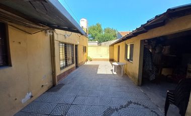 VENTA CASA EN TEMPERLEY LOTE PROPIO