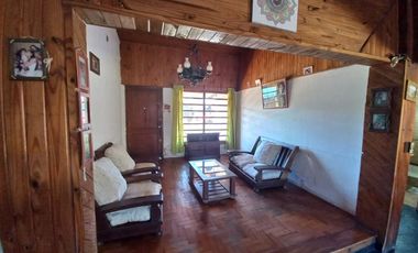 VENTA CASA EN TEMPERLEY LOTE PROPIO