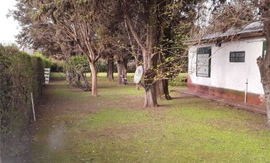 QUINTA CON DOS CASAS, PILETA Y AÑOSA ARBOLEDA