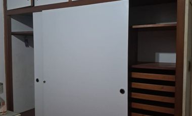 VENTA CASA CON PATIO Y PARRILLA EN VILLA DOMINICO