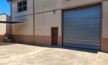 VENTA GALPON EN LOTE DE 436 MTS2 EN BURZACO