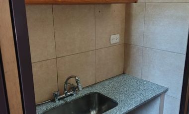 VENTA GALPON EN LOTE DE 436 MTS2 EN BURZACO