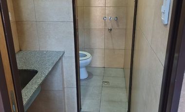 VENTA GALPON EN LOTE DE 436 MTS2 EN BURZACO