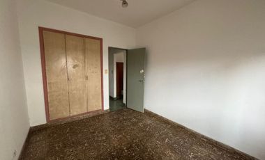 VENTA PH 3 AMBIENTES CON PATIO