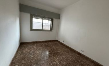 VENTA PH 3 AMBIENTES CON PATIO