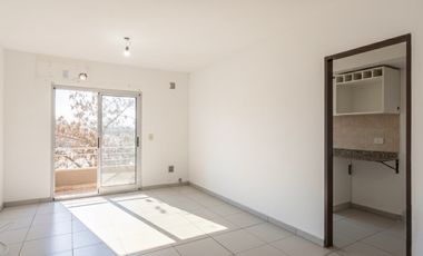 Depto. 2 Ambientes con Cochera en San Fernando