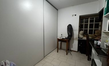 VENTA CASA  5 AMB CON PILETA  REMEDIOS DE ESCALADA