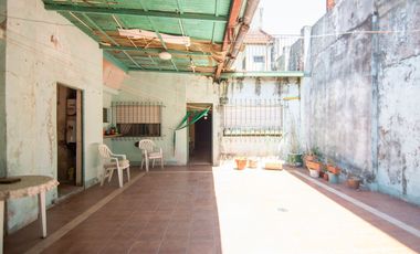 Casa en venta en San Isidro Multifamiliar
