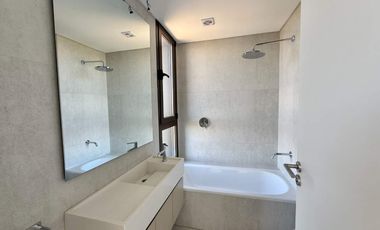 VENTA PENT-HOUSE OCEANA CON TERRAZA Y PISCINA PROP