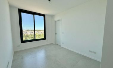 VENTA PENT-HOUSE OCEANA CON TERRAZA Y PISCINA PROP