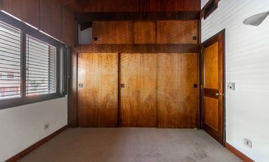 Venta Casa 7 amb con Parque y Pileta en Beccar