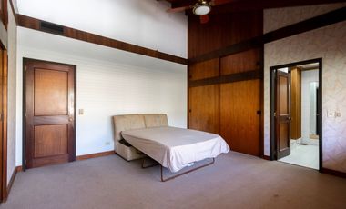 Venta Casa 7 amb con Parque y Pileta en Beccar